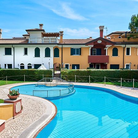 Jesolo Pines Beach House - Host Solution Екстер'єр фото